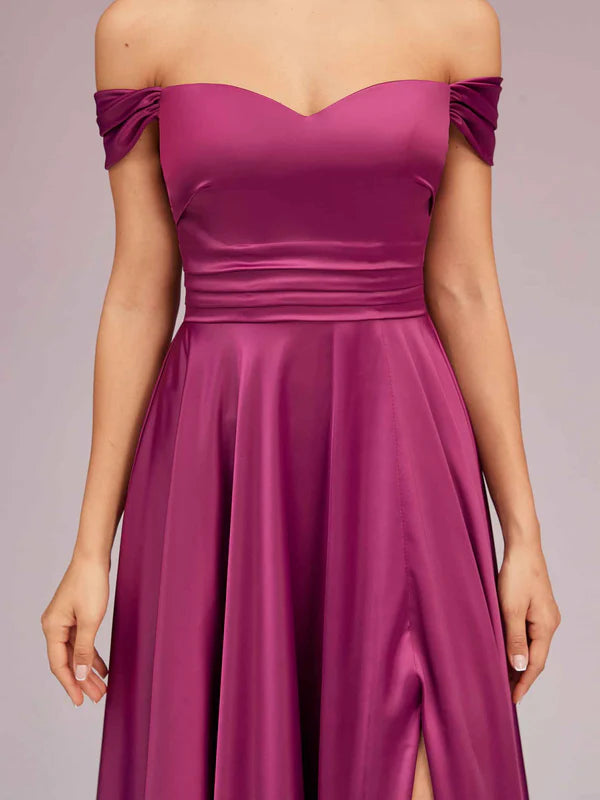 Robe de soirée sexy en satin plissé, épaules dénudées, fente latérale, coupe trapèze, longue et douce